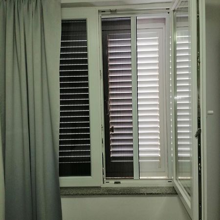 Studio Apartment Mila Pula Exterior photo