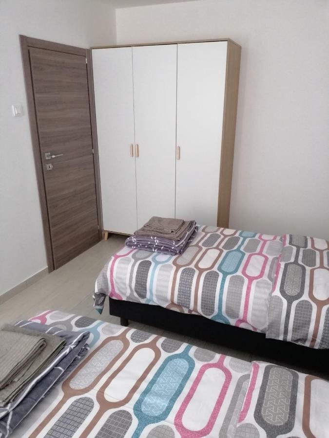 Studio Apartment Mila Pula Exterior photo