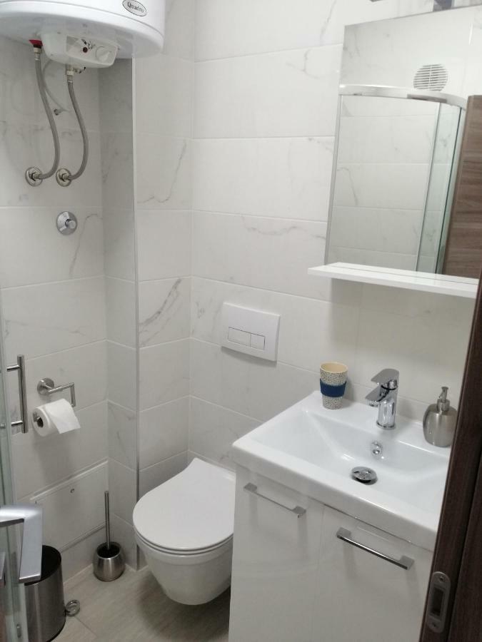 Studio Apartment Mila Pula Exterior photo